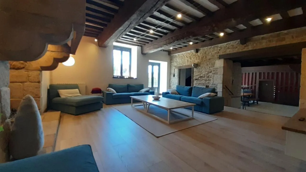 Petit Manoir Proche Dinan - Chambre D'Hotes Lanvallay France